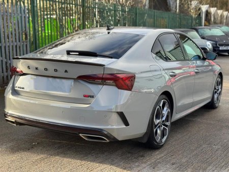 2021 Skoda Octavia - view 3