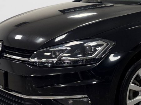 2018 Volkswagen Golf - thumbnail 9