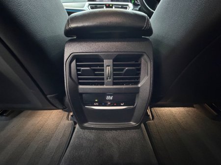 2021 BMW 3 Series - thumbnail 34