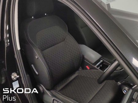 2023 Skoda Superb AMBITION 2.0 TDI 150HP 5DR €32,250 thumbnail