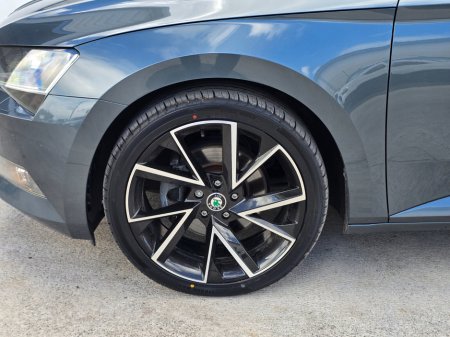 2018 Skoda Superb - thumbnail 21