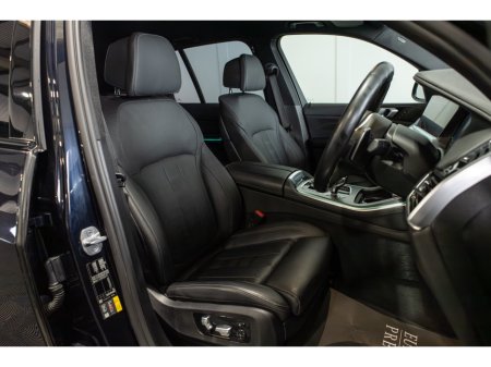 2021 BMW X5 xDrive45e M Sport €49,950 thumbnail