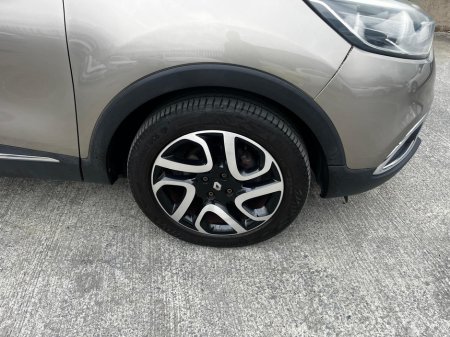2016 Renault Captur Captur 1.2 petrol auto fully loaded with extras €14,250