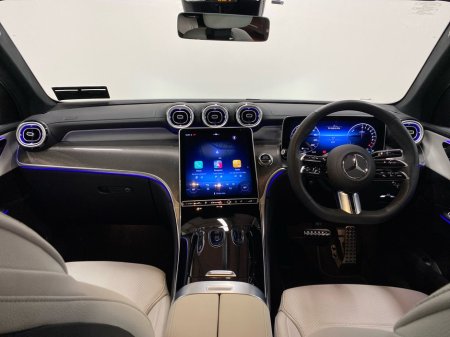 2025 Mercedes-Benz GLC Class GLC 300 e 4MATIC AMG Line €78,950 thumbnail
