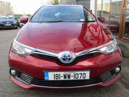 2018 Toyota Auris Hybrid Luna 4DR Auto €16,950 thumbnail