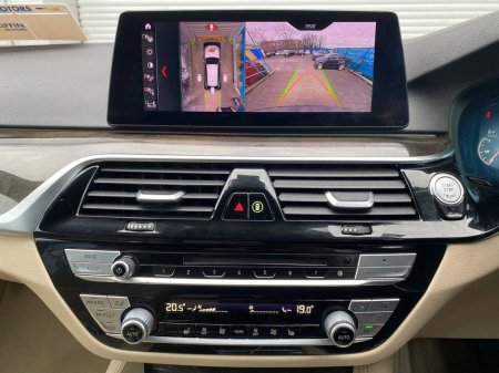 2019 BMW 5 Series - thumbnail 7