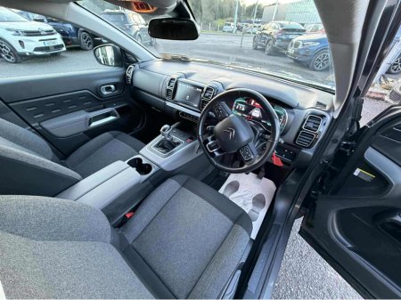 2021 Citroen C5 Aircross FEEL PURETECH 130 6MT 4DR €18,500 thumbnail