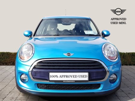 2017 MINI Hatch D €12,995 thumbnail