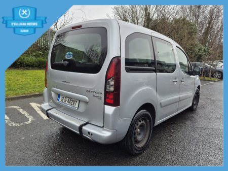 2012 Peugeot Partner - thumbnail 7