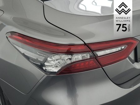 2023 Toyota Camry - thumbnail 8