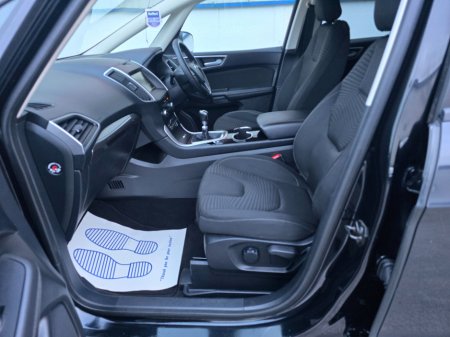 2017 Ford S-Max 2.0 TDCi 150PS Zetec €12,950 thumbnail