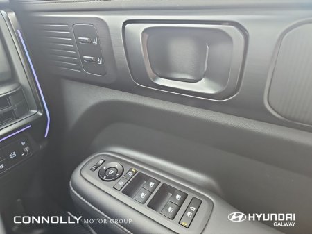 2024 Hyundai Santa Fe 1.6 PHEV 4WD Calligraphy - €644 p/m €62,950 thumbnail