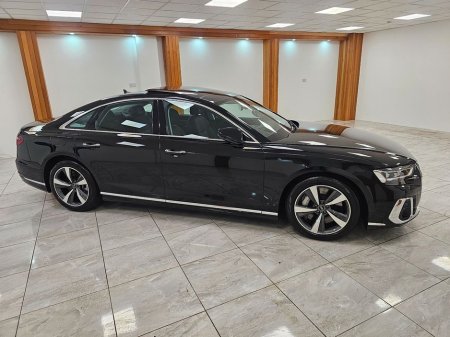 2024 Audi A8 - thumbnail 6