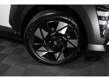 2024 Hyundai Kona HYBRID ELEGANCE 1.6L PETROL AUTOMATIC COMPACT SUV €32,995