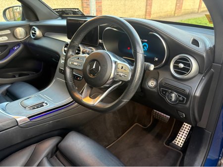 2021 Mercedes-Benz GLC Class 300 DE AMG LINE PREMIUM + 4M €38,950 thumbnail