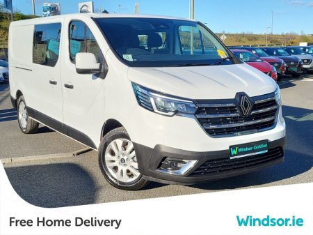 2025 Renault Trafic LL30 Blue dCi 150 Extra Crew Van €65,476
