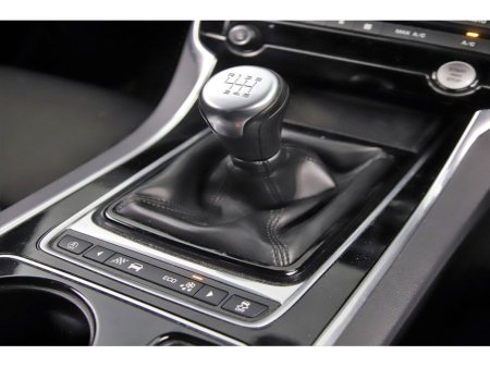 2017 Jaguar XE 2.0D R-SPORT 180BHP 6SPD €16,890 thumbnail