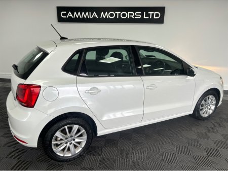 2015 Volkswagen Polo - thumbnail 5