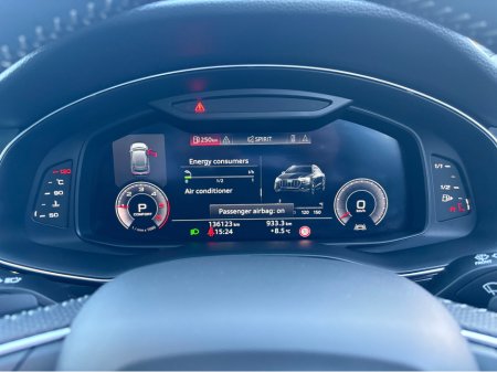 2018 Audi Q8 - thumbnail 19