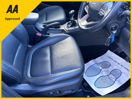 2018 Hyundai Kona 2018 HYUNDAI KONA 1.0 PETROL PREMIUM LOW KMS €13,950 thumbnail