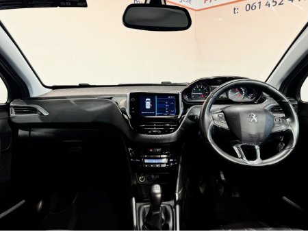 2018 Peugeot 2008 ACTIVE 1.2 PURETECH 82 4DR €11,990 thumbnail