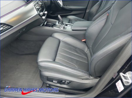 2022 BMW 5 Series 4DR AUTO M SPORT €46,945 thumbnail