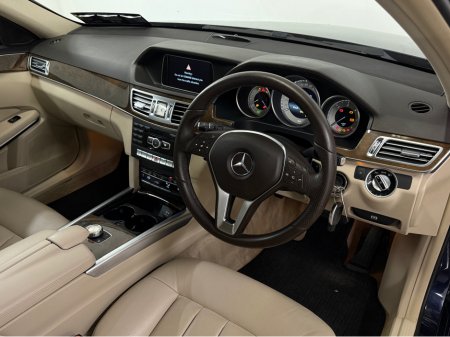 2015 Mercedes-Benz E Class - thumbnail 6