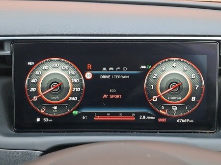 2022 Hyundai Tucson Executive Plus 4 Wheel Drive Plug in Hybrid Automatic €31,950 thumbnail