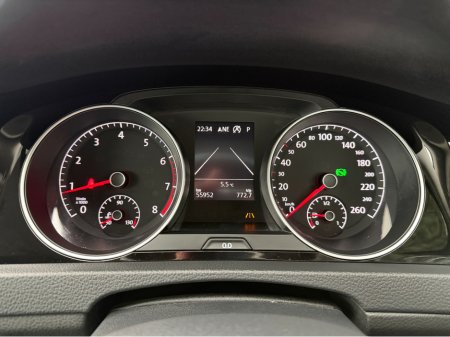 2016 Volkswagen Golf - thumbnail 16