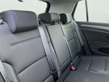 2019 Volkswagen Golf 2.0 TDI Automatic €23,995 thumbnail