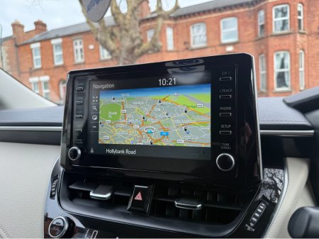 2021 Toyota Corolla - thumbnail 17