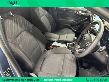 2024 Ford Focus 1.0L ECO ST-LINE 125PS M €28,950 thumbnail