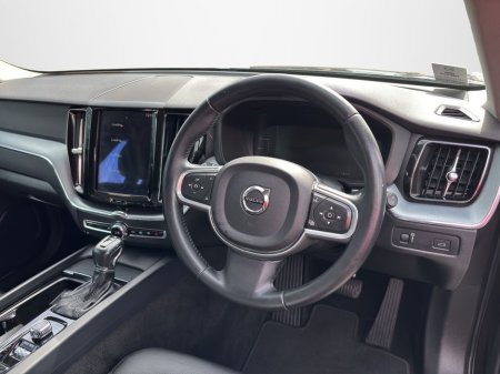 2017 Volvo XC60 - thumbnail 11