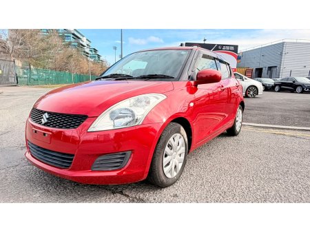 2012 Suzuki Swift - thumbnail 3