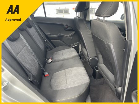 2011 Kia Picanto - thumbnail 5