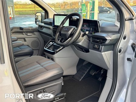 2026 Ford Transit Custom SPORT PHEV CREW CAB thumbnail