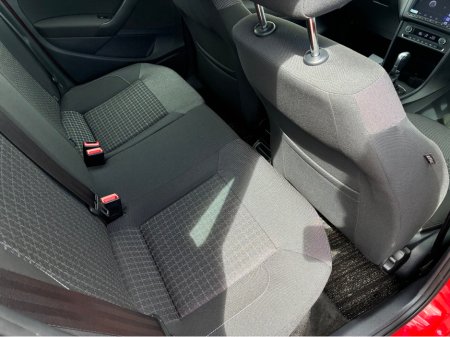 2015 Volkswagen Polo - thumbnail 13