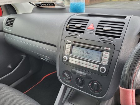 2007 Volkswagen Golf - thumbnail 18