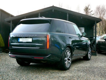 2024 Land Rover Range Rover SWB 3.0 I6 PHEV SE €128,950 thumbnail