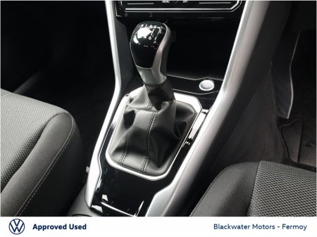 2026 Volkswagen T-Roc T-ROC ED 75 2.0TDI M6F 116HP thumbnail