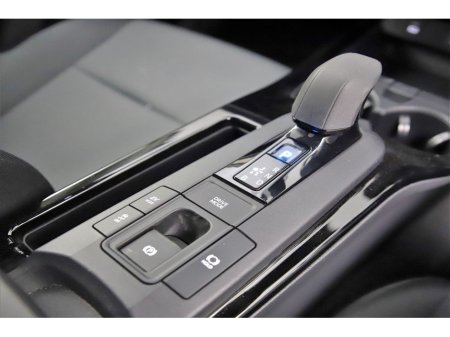 2023 Toyota Prius 1.8 SELF CHARGING HYBRID *REVERSE CAM*PARK SENSORS* €30,890 thumbnail