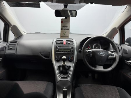 2011 Toyota Auris 1.4 D-4D SPORT 5DR €5,950 thumbnail