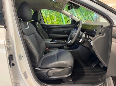 2024 Hyundai Tucson Tucson FL Executive PLUS HEV Auto thumbnail