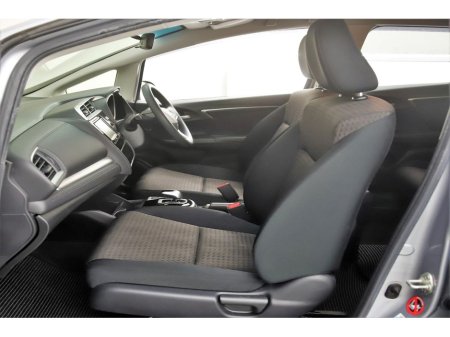 2019 Honda Fit 1.5 HYBRID AUTO *9"ANDROID CAR PLAYER*PRIVACY GLASS* €14,890 thumbnail