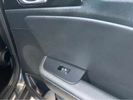 2023 Kia XCeed - thumbnail 4