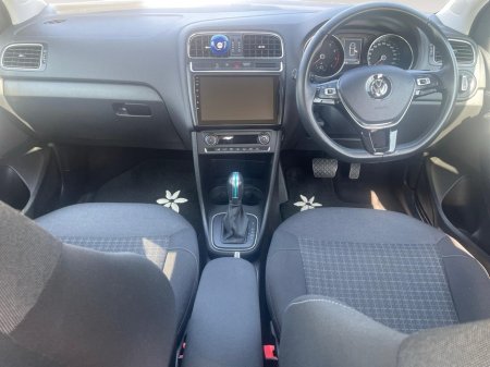 2016 Volkswagen Polo - thumbnail 10