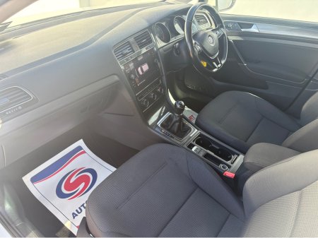 2019 Volkswagen Golf - thumbnail 17