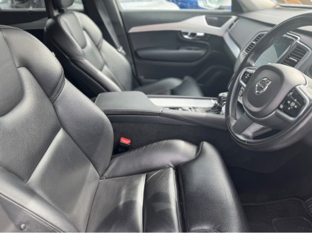 2019 Volvo XC90 - thumbnail 11