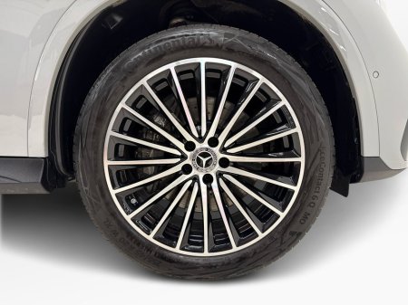 2025 Mercedes-Benz GLC Class - thumbnail 7