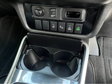 2021 Mitsubishi Outlander 4WD BLACK EDITION PLUG IN HYBRID 2.4 PETROL //HALF LEATHER HEATED SEATS AND STEERING WHEEL//REVERSE CAMERA//KEYLESS ENTRY//ADAPTIVE CRUISE CONTROL// €27,950 thumbnail